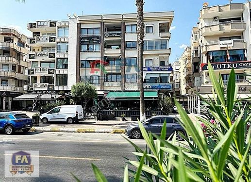 Fa'dan Palmiye Mah.sahil Yolu Üzeri Muhteşem Manzaralı 3+1 Daire