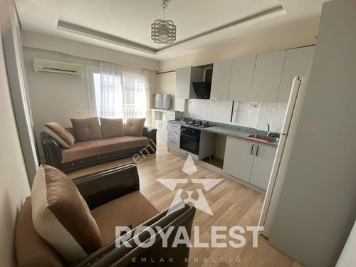 Royalest'ten Güvenlikli Bulvar Üstü Eşyalı Daire