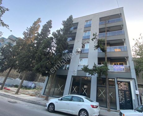 Menderes Mahallesi Erdem Cadddesinde Sıfır 2+1 Ebeveyn Banyolu