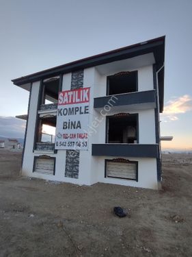 Afyon Tezcan Emlaktan Ertuğrul Gazi Mahallesi Köşe Konum B+2 Kat Özel Proje