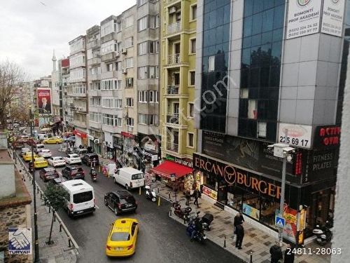 Şişli Ergenekon Caddesi Köşe Binada 2+1 Kiralık Daire