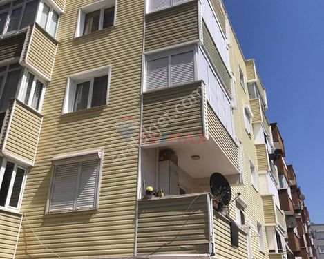 İzmir Bornova Atatürk Mahallesinde Satılık 2+1 Daire