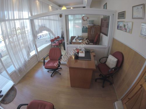 Narlıderede Kiralık Ofis Büro Wc.li Mithat Paşa Caddesine 15 Metre