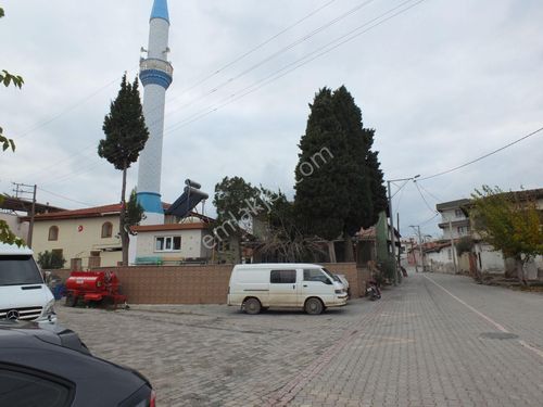 Akhisar Ballıca Mahallesi Köy İçi Satılık Müstakil Köy Evi