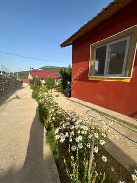 Derya Emlak’tan 700m2 Arsa İçerisinde Takaslı Sıfır Yayla Evi