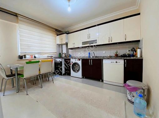 Halkalı Kavaklı Mh Tek Daire Üzeri Kısa Binada 180m2 3+2 Dublex