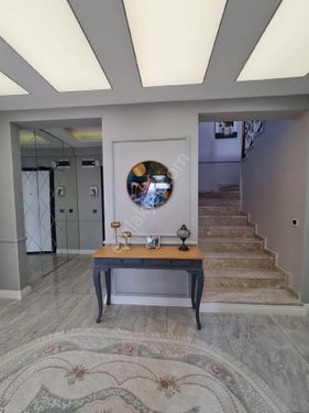 Tekno Kent Karşısı 5+1 Satiılık Villa