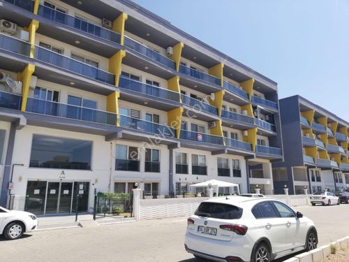 Menemen Seyrek Invest 35 Sitesinde Eşyalı Kiralık 1+1 Daire