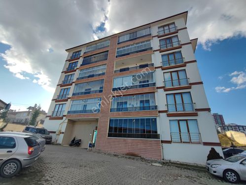 Kastamonu Emlak Gayrimenkul'den Satılık Gölpark Evlerinde 2+1 Daire