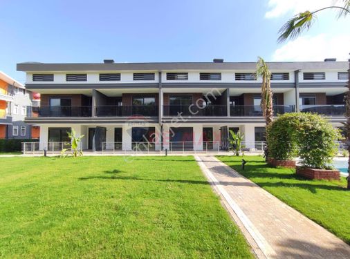 Manavgat Side De Denize Yakın Muhteşem Sitede 1+1 Sıfır Eviniz Olsun