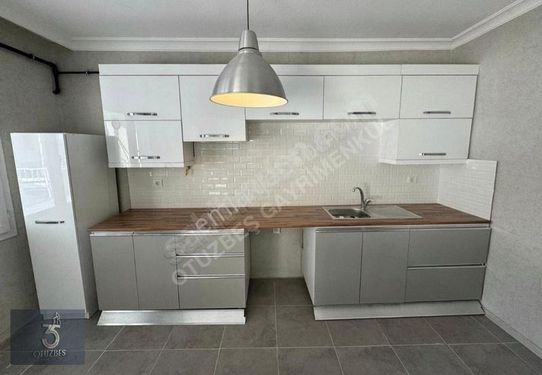 Otuzbeş'ten Teras Katında Ful Yapılı Çift Teraslı 120m2 Satılık