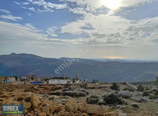 Gözne Yaylasında Manzaralı Satılık Arsa