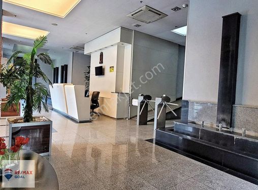 Prestijli, Şık, Kullanışlı Ve Geniş 197 M2 4+1 Plaza Ofisi (boş)