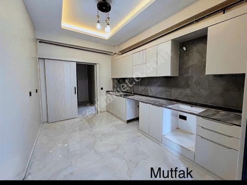 Satlık 2.5+1 Lüx Daire