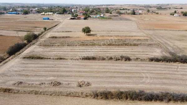 Turyap'tan Babaeski Katranca Da Satılık Tarla 1,074 M2