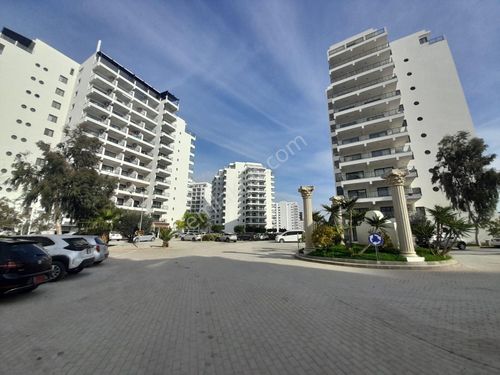 Iskele Longbeach Bölgesinde Caesar Resortta Koçanları Hazır 2+1 Daire