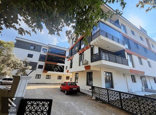 Kemalpaşa Ulucak Kiralık 2+1 Daire 95m2 Ebeveyn Banyo-site İçi