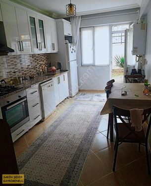 Vize Konakları Sitesi'nde Satılık Geniş Bahçe Katı 3+1+kiler