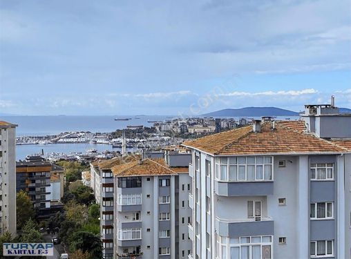 Pendik Bankacılar Sitesi'nde Deniz Manzaralı Eşyalı 3+1 Daire