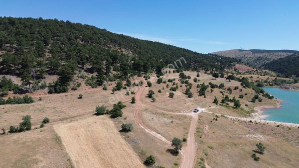 Ilgın Belekler De Baraj Dibinde 3.348 M2 Müstakil Tapulu Tarla