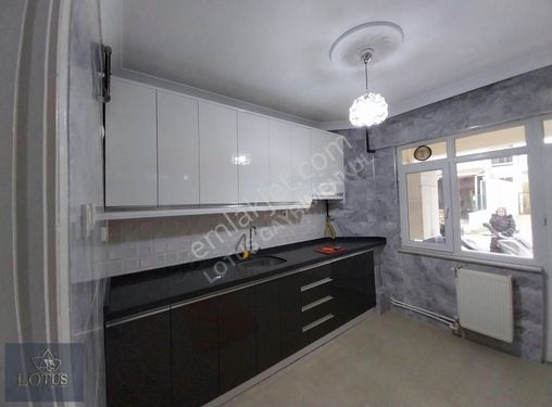 Kartepe Emekevler Merkezi Konum 2+1 Full Yapılı Kiralık Daire