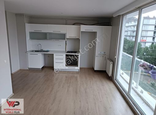 Dumankaya Adres"te Havuz Cephe 2+1 Ankastreli Kiralık Daire