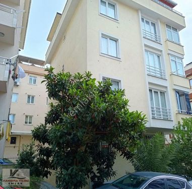 Metroya Ve Libadiye Cad. 6-7 Dk.mesafede-2+1 80 M2. Yüksek Giriş