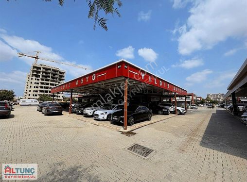 Oto Center'de 780 M2 İki Dükkan Köşe Başı Ful Yapılı Eşyalı