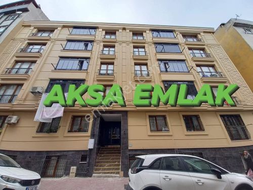 Bahçelievler Yenibosna Fevziçakmak Mah Satılık Daire Kat 4.3+1