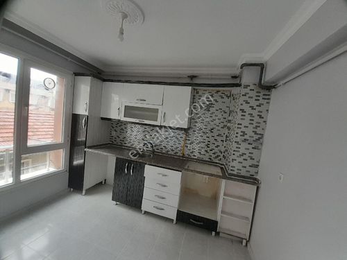 Kiralık 2+1 Doğalgazlı Ara Kat Bakımlı Yeni Güzel Bir Daire