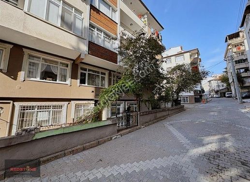 Acil!!! İzmit Orduevinde Satılık 3+1 105 M2 Giriş Kat Daire