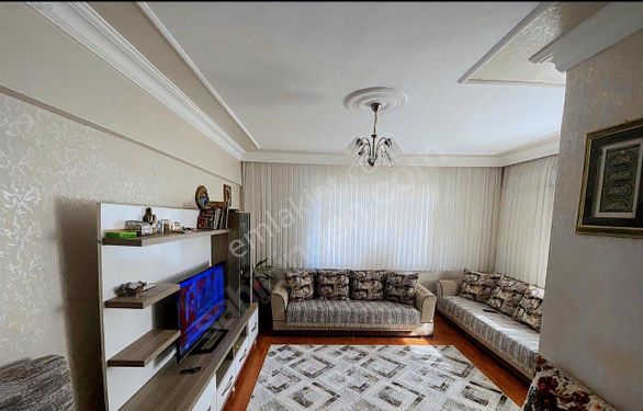 Baykal İnş.örnek Sitesinde 2+1 90m2 2.kat Kredi Uygun