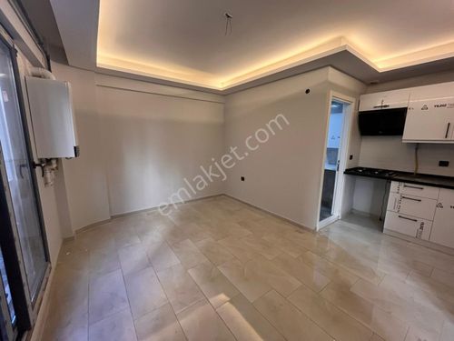 Başoğlu'ndan Yiğitlerde Doğalgazlı Sıfır Lüks 1+1 Kiralık Daire