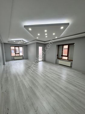 Çarşının Göbeğinde 3+1 180m2 Ultra Geniş Lüks Kaçmaz Fırsat