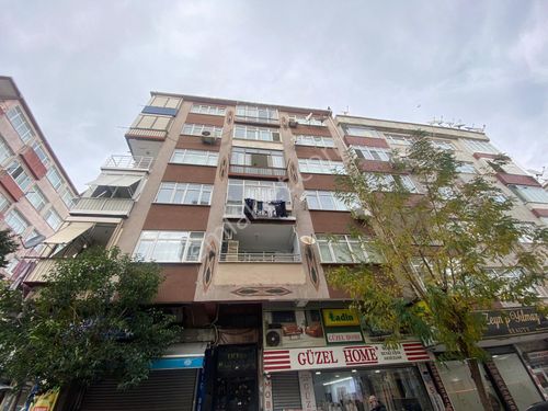 Güngören Menderes Caddesi 2.kat 2+1 100 M2 Masrafsız Köşe Daire