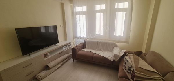 Alanya Merkezde Okullara Adliyeye Ve Her Yere Yürüme Mesafesinde Bulunan Eşyalı Kiralık Daire