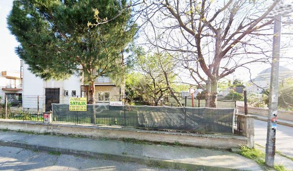 Köşe Villa Arsa Payı Geniş Bu Konumda Kaçırılmaz Satılık Fırsat