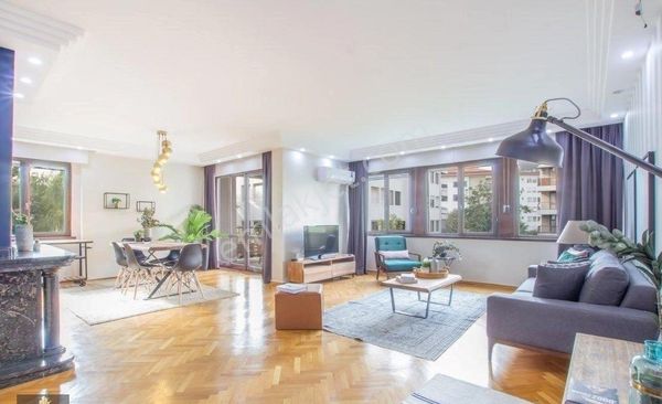 Etiler Alkent Sitesi 6-12 Ay Kiralamaya Uygun Eşyalı 3+1 Daire