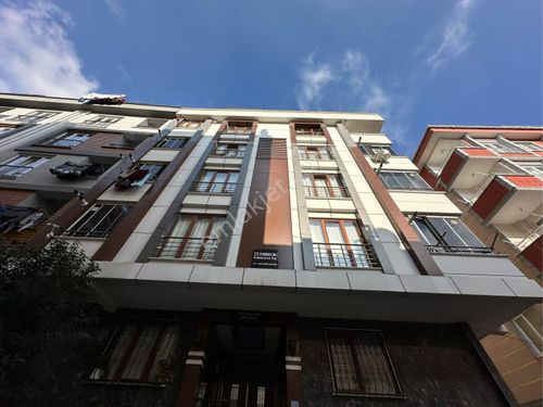 Mevlana Camisi Yakını Kiralık 1+1 70 M2 Ayrı Mutfaklı Bahçe Kat