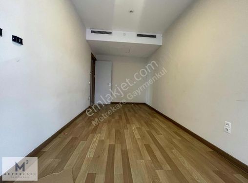 Ağaoğlu Maslak 1453 3+1 Boş Kiralık Daire Alçak Kat Cadde