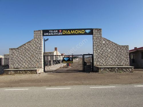 Temelli Diamondda Eşyalı Satılık Taş Villa Satılık