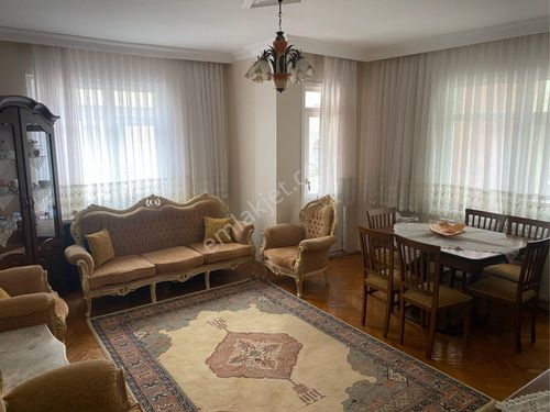 Şirinevler’de Eşyalı Kiralık Daire