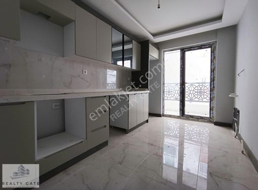 Bostancık'ta 3+1 Sıfır Daire Realty Gate'ten