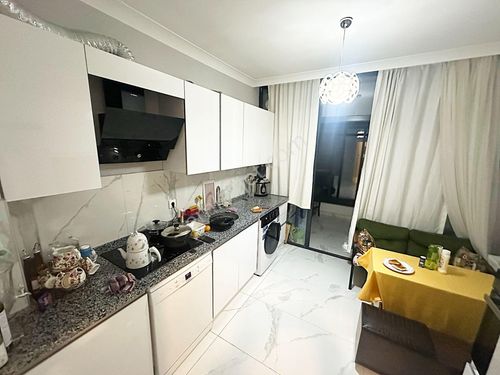 Cihandan Erolkaya Cadde'ye Paralel 4+1 G.odalı Satılık Daire