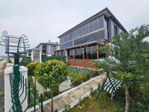 Tekirdağ Süleymanpaşa Karadeniz Mah Satılık Villa İskanlı