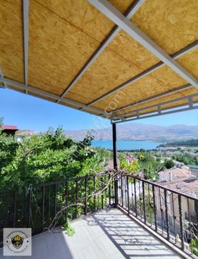 Yüce Tatil Sitesinde Satılık 2 Katlı Göl Manzaralı Kupon Villa