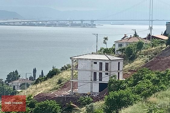 Kocaeli Tavşancıl'da Deniz Ve Köprü Manzaralı Satılık Lüx Villa