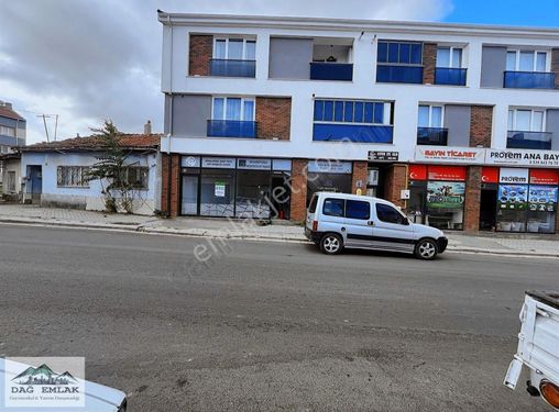 Dağ Emlak//esentepe Mh Eğitimciler Caddesi Üzerinde 75m2 Dükkan