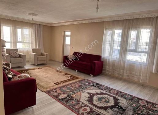 Yenişehir Emlak'tan Siirt Çevre Yoluna 2. Parselde Satılık 414 M² Arsada Müstakil Ev