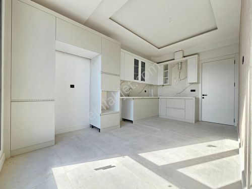 Denizli Şemikler De 160m2 3+1 Mükemmel İşçilikte Satılık Arakat Daireler